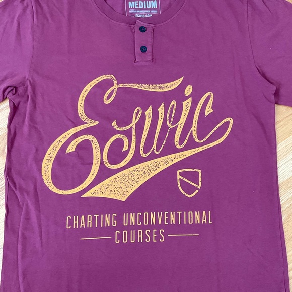Eswic Graphic T Shirt Adult Tee Burgundy size Medium - Picture 4 of 8